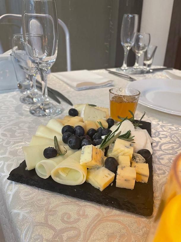 Сырное плато