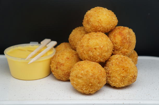 Куриные крокеты