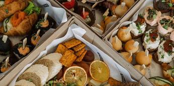 Аппетитные боксы на 16-20 персон